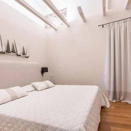 Casale Riviera فيلة
